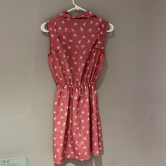 Vintage style dress pink with white birds. - Picture 2 of 3